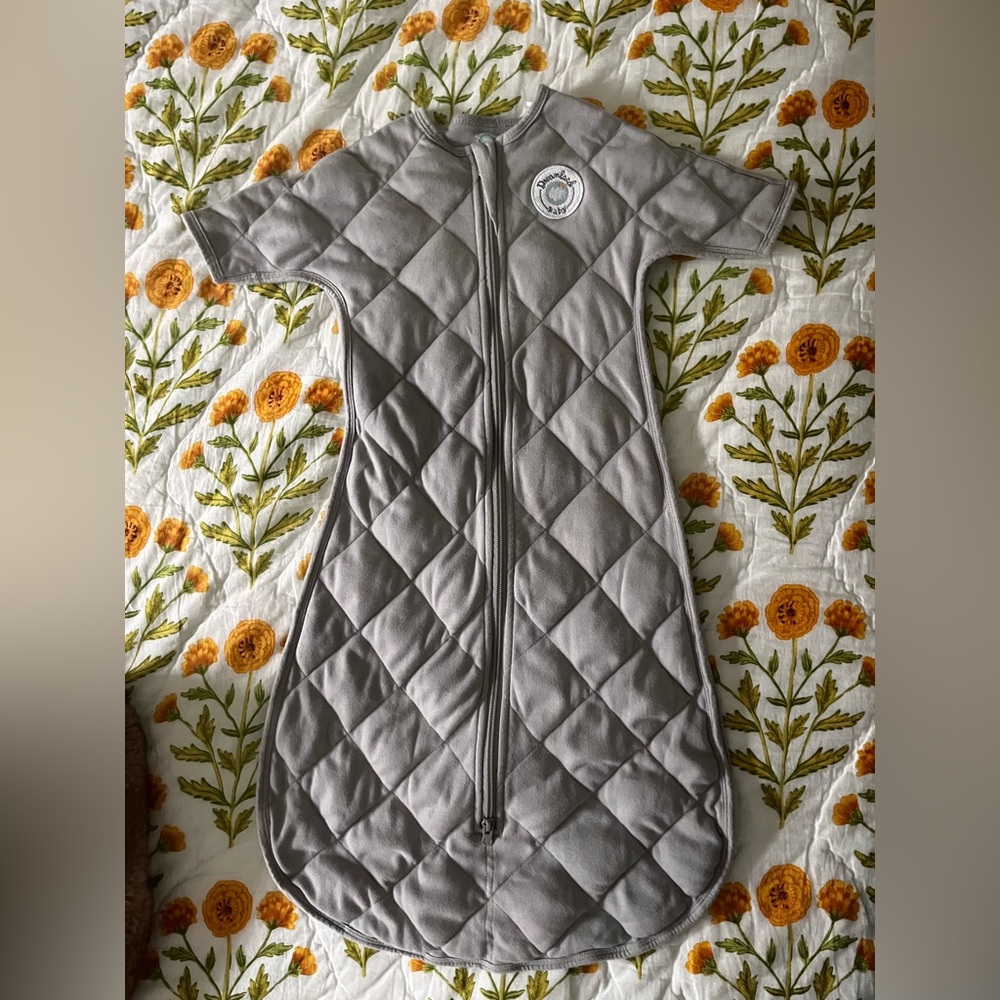 Dreamland Baby weighted swaddle sleep sack